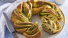 Babka s medv�d�m �esnekem a brynzou