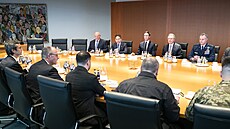 Zástupci USA jednají s ukrajinskými a evropskými pedstaviteli o moném pímí...