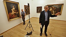 Galerie výtvarného um�ní Ostrava pro�la rekonstrukcí. Na snímku �editel JI�í...