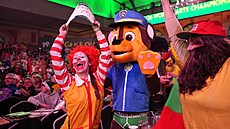 �ipka��tí fanou�ci dorazili na mistrovství sv�ta ve speciálních kostýmech.