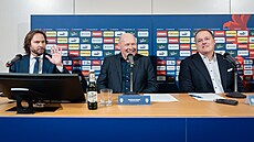 Miroslav Koubek, nový trenér fotbalové reprezentace, spole�n� s Pavlem...