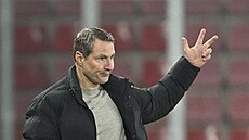 Sparanský kou Brian Priske bhem utkání s Libercem.