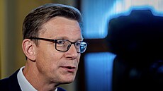 Kabinet v demisi premiéra Petra Fialy má ve st�edu na programu své poslední...