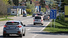 O deset tisíc vozidel denn� uleví obchvat Pelh�imovu. Jedna z klí�ových...