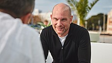 Petr Matu�inec, designér exteriéru �koda Auto p�i rozhovoru pro iDNES.cz