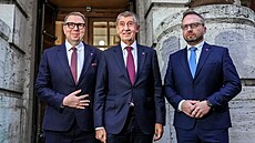 Ministerstvo práce a sociálních v�cí dnes p�evzal Ale� Juchelka p�edává kon�ící...