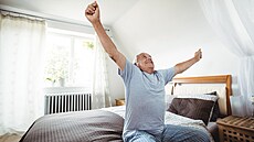 Nejen�e na�erpáme sílu a energii do nového dne. Adekvátním spánkem prosp�jeme...