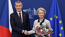 Premiér Andrej Babi s pedsedkyní Evropské komise Ursulou von der Leyenovou....