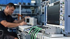 �TVRTSTOLETÍ TECHNOLOGIÍ, LIDÍ A �IVOTA V �UMAVSKÉM RYTMU