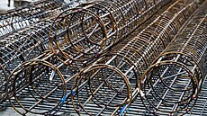 Na budoucím centru Dornych dosáhli stavba�i nejni��ího bodu dna stavební jámy....