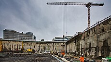 Na budoucím centru Dornych dosáhli stavba�i nejni��ího bodu dna stavební jámy....