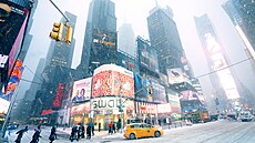 New York (USA), zasn�ený Times Square