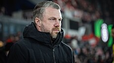 Kou� skotského Aberdeenu Jimmy Thelin p�i utkání na Spart�.