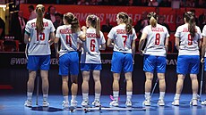 Nástup �eských florbalistek p�ed finále mistrovství sv�ta.