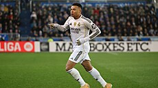 Kylian Mbappé se raduje z gólu.