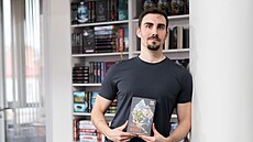 Filip Cena napsal sci-fi Já, nanit.