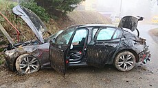 �idi� se zákazem �ízení, který se sna�il ve vysoké rychlosti ujet policist�m,...