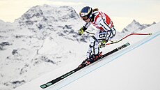 Ester Ledecká bhem tréninku na sjezd ve Svatém Moici