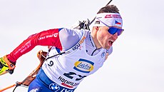 Michal Kr�má� b�hem sprintu v Hochfilzenu.