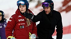 Lindsey Vonnová naslouchá Akselu Lundu Svindalovi-