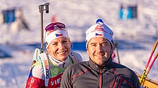 Lucie Charvátová a Luká Dostál pi tréninku v Hochfilzenu.