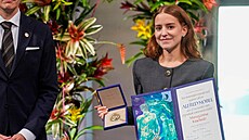 Nobelovu cenu míru za svou matku Mariu Corina Machadovou v Oslu pevzala její...