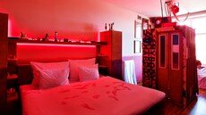 Pokoj s názvem �Tango na slepo�