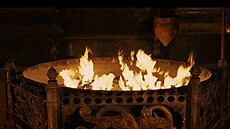 Tak dej gro� Zaklína�i. Nebo by bylo lep�í p�ihodit polínko?