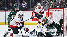 Momentka ze zápasu Minnesota Wild � Ottawa Senators.