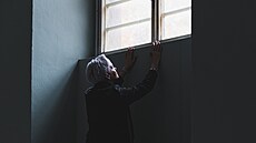 Sabina Králová u� léta abstinuje a pracuje jako zdravotní sestra. Tou�í se v�ak...