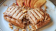 Tortilla s jablky, �eck�m jogurtem a o�echy podle Lucie Janatov�