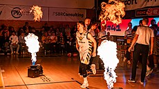 Utkání k oslav� 30 let od zalo�ení píseckého klubu m�lo slavnostní úvod.