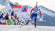 Jessica Jislová na tratii sprintu v Hochfilzenu.