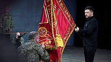 Prezident Zelenskyj na náv�t�v� voják� nasazených v oblasti Kupjansku. (12....