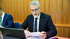 Poslanec hnutí ANO Miroslav �bánek rezignoval na funkci olomouckého primátora.