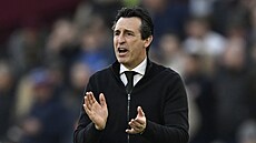 Kou� Aston Villy Unai Emery b�hem utkání na West Hamu.