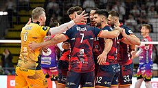 Lvi Praha se radují v zápase Ligy mistr�.