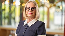 Katarína Kurucová, Komer�ní banka