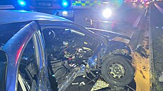 Nehoda dvou osobních aut na Hradecku uzavela na 87. kilometru dálnici D11 ve...