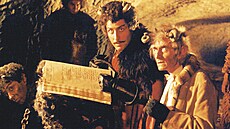 Karel He�mánek svým pojetím pekelného kní�ete ve fenomenální pohádce S �erty...