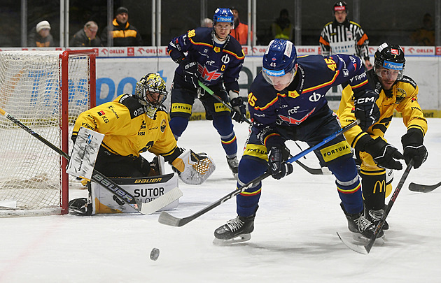 To je vono! Vzpouru chemiků prodloužil i junák s mřížkou: Kluci si mě dobírají