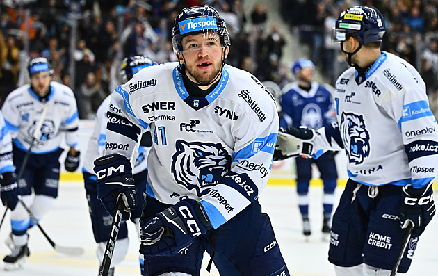 Necítím se, nehraju. Jágr sám odstoupil, v Liberci vládla spokojenost: Skvělý výkon