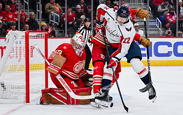 Detroit ovládl dvojzápas proti Washingtonu, gólově zářil bek Seider