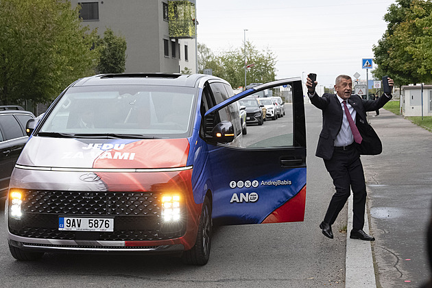 Slepý fond to není, tápou odborníci nad věrohodností převodu Agrofertu