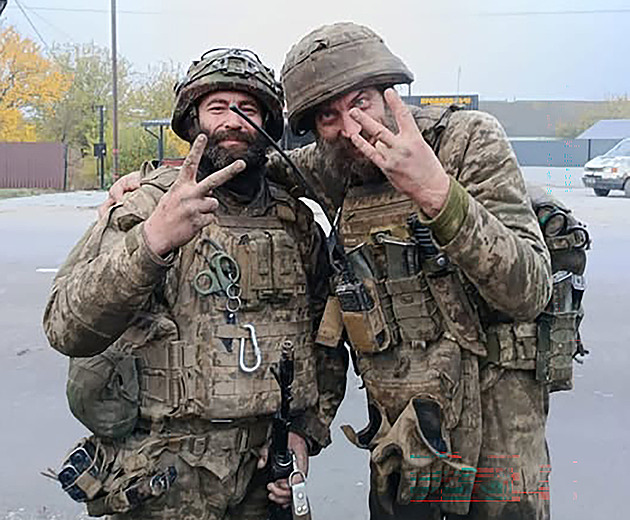 O myších, minách a vodě z ubrousků. Dva Ukrajinci přežili skoro půl roku v krytu