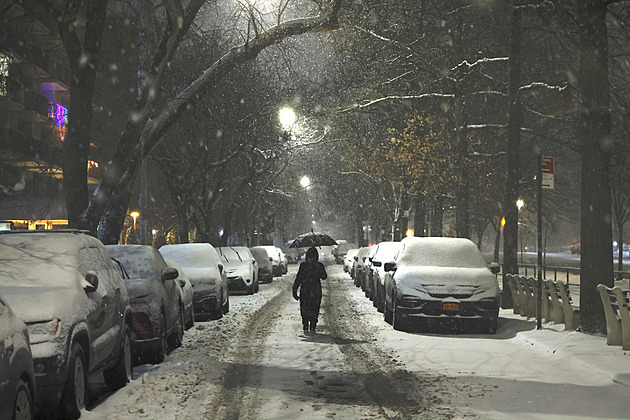 OBRAZEM: New York se dočkal největší sněhové nadílky za poslední roky