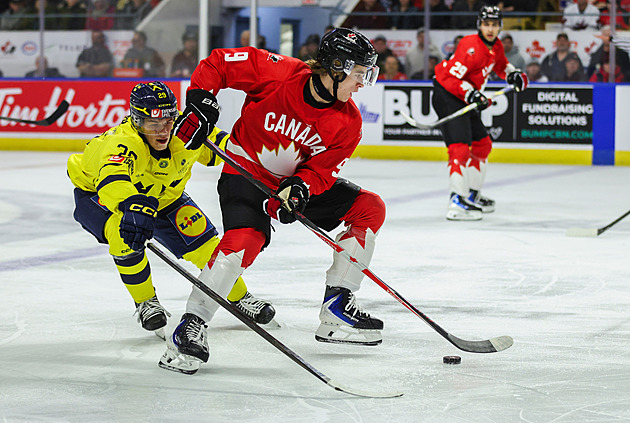 Čekají na mé selhání. Hvězda Kanady čelí v sezoně tlaku, na dvacítkách ale opět řádí