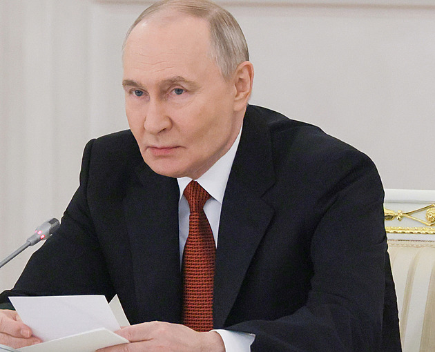 Kreml tvrdí, že dešifroval ukrajinský dron mířící na Putinovu rezidenci, důkazy předá USA