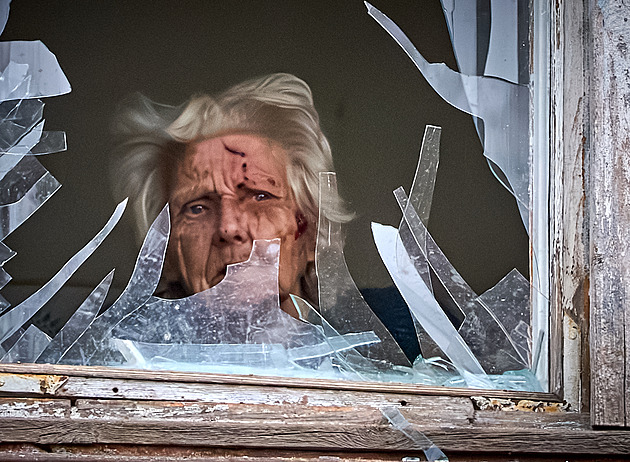 Kyjevem otřásly výbuchy. Úřady varovaly před drony