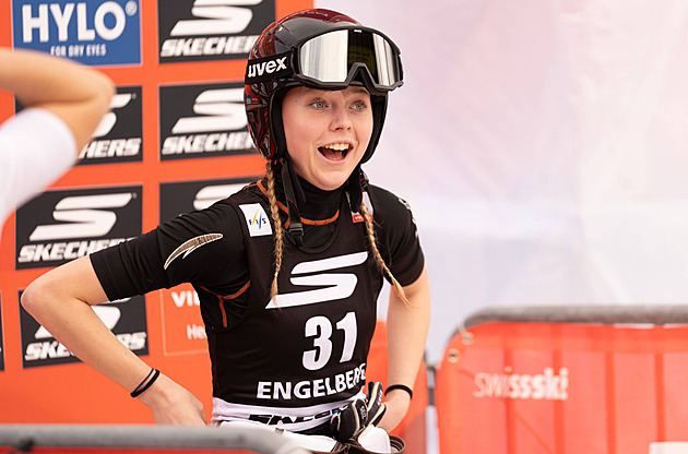 Indráčková v euforii. Skokanka 129 metry překonala český rekord i maximum ve SP